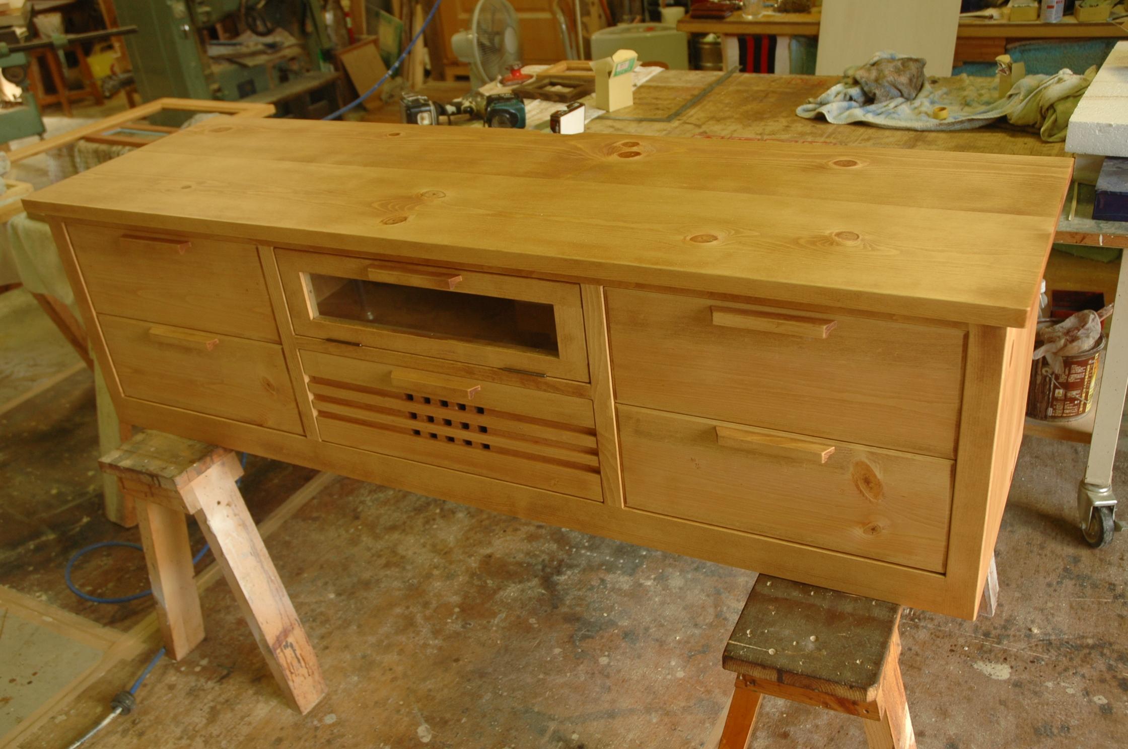 ＴＶ台いろいろ