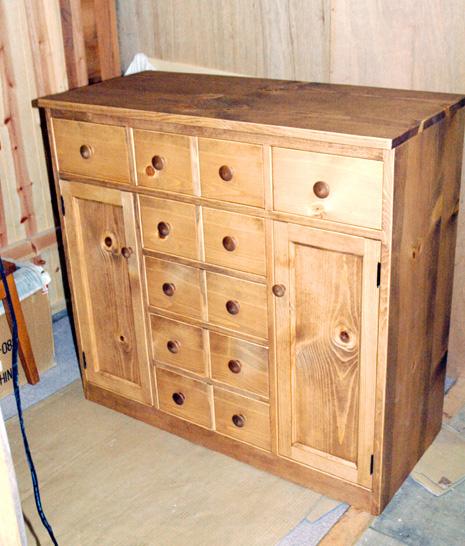 引き出しチェスト